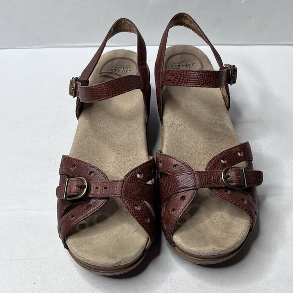 Dansko Sissy Brown Leather Buckle Strap Open Toe Clog Sandal Women’s Sz 37/6.5 - Picture 3 of 11